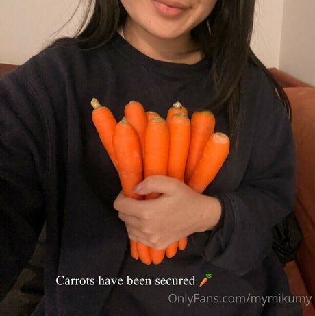 Miku mymikumy exclusive pornstar img