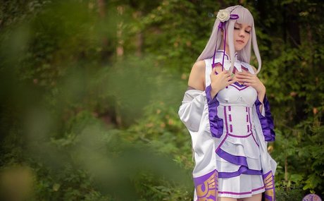 Ariadna Lobe nude star img