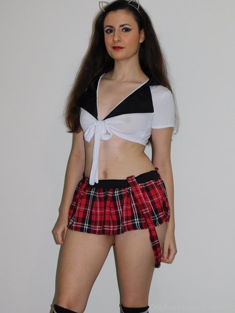 Chloe Kitty Kat hd model archive