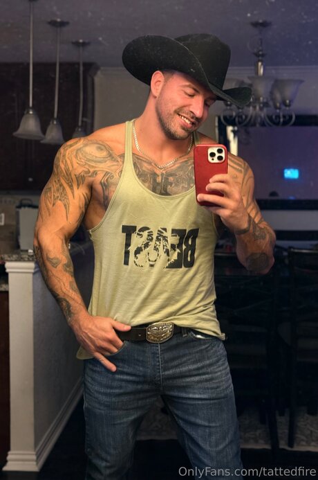 Tattedfire model free pics