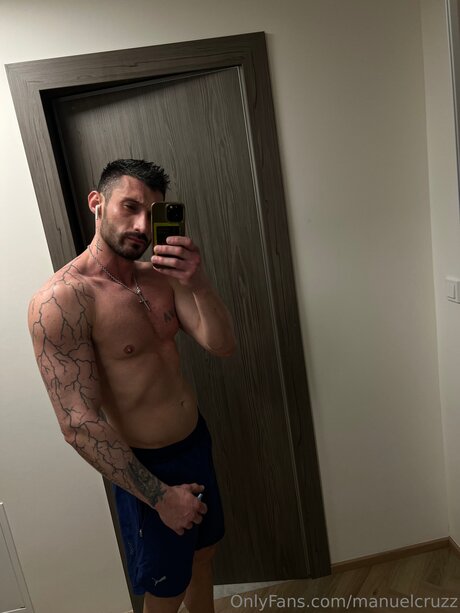 Manuelcruzz hd pornstar images
