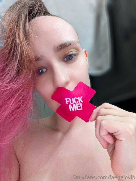 Faehelovip nude model gallery