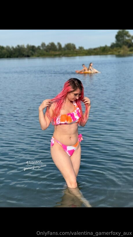 cute babe onlyfans exclusive pics