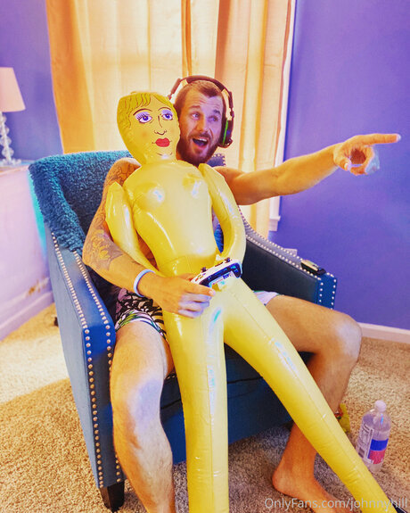 huge shemale onlyfans hot sexy picture