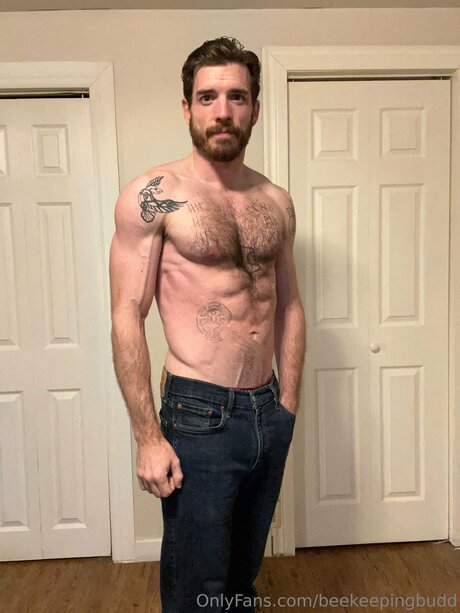 Cenryhavill pretty model image