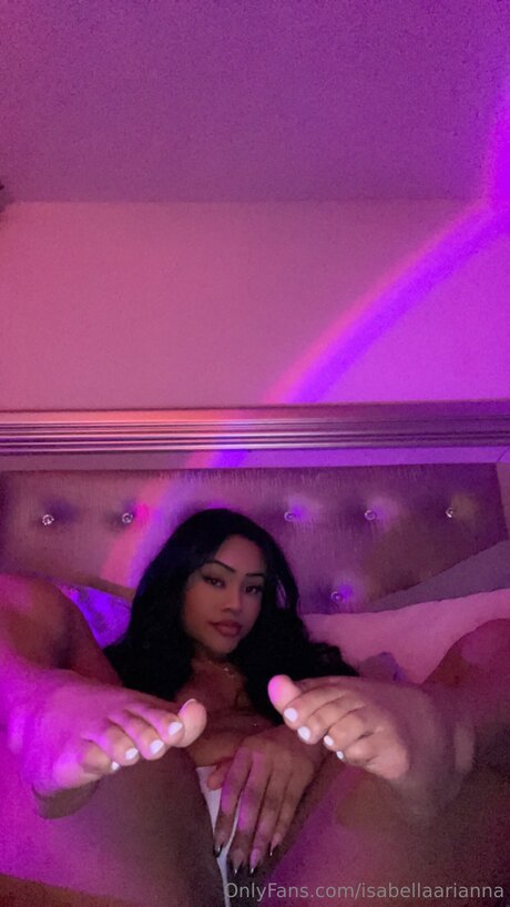 Isabellaarianna star hot archive