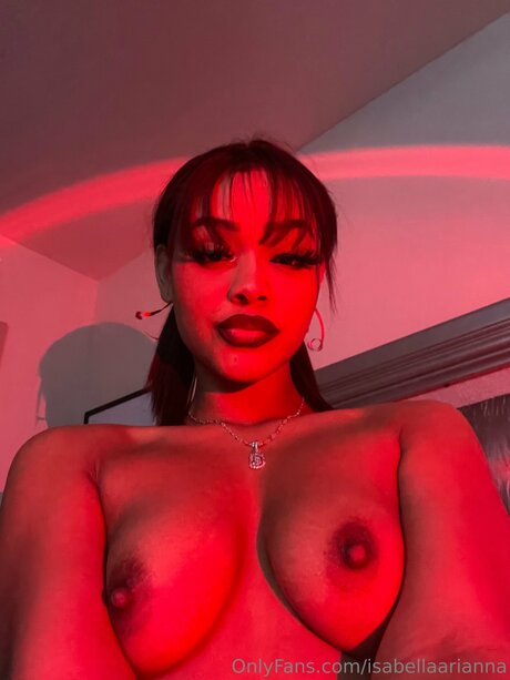 Isabellaarianna star pretty pic