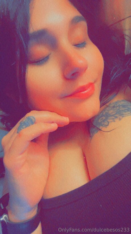 Dulcebesos233 model naked photos