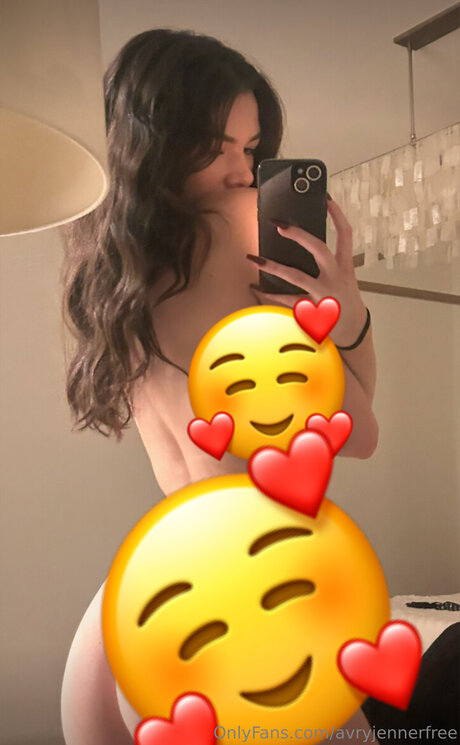 Avryjennerfree xxx pornstar picture