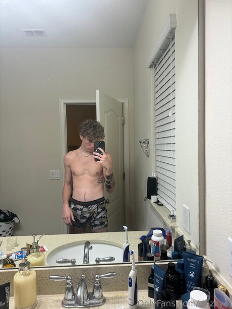 corpus onlyfans art naked images