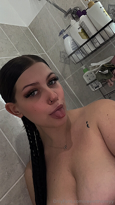 Sweetthoneyy high quality actress photo