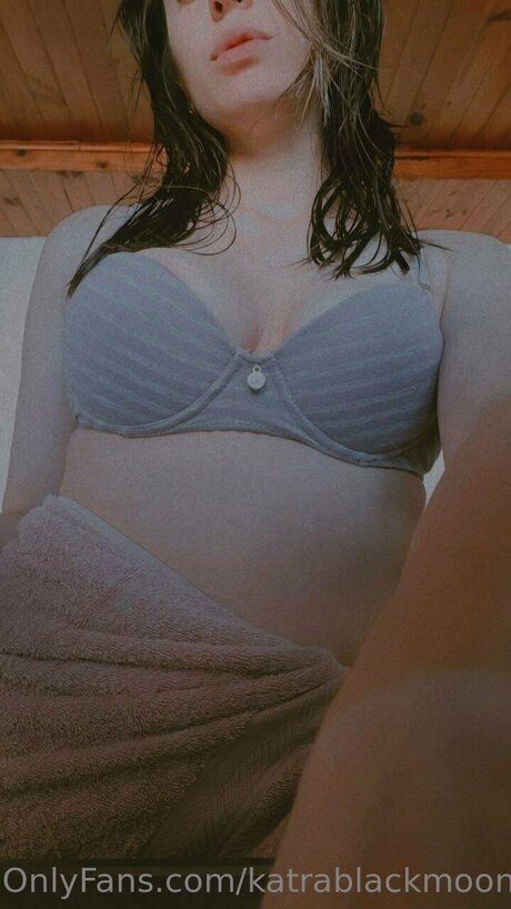 Katrablackmoon model nudes pictures