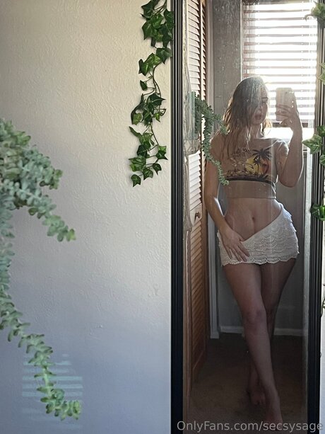 Secsysage free actress images