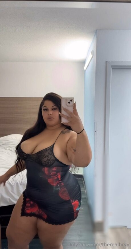 Therealbryy model beautiful archive