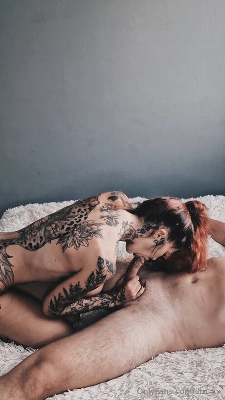 Iitu Xx model adult photos