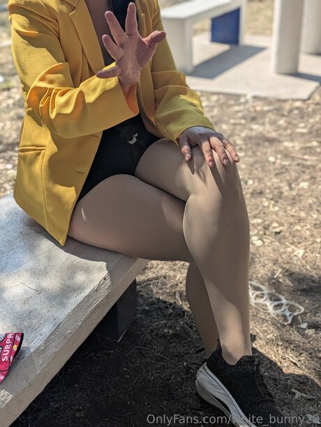 stepdaughter onlyfans beautiful pic