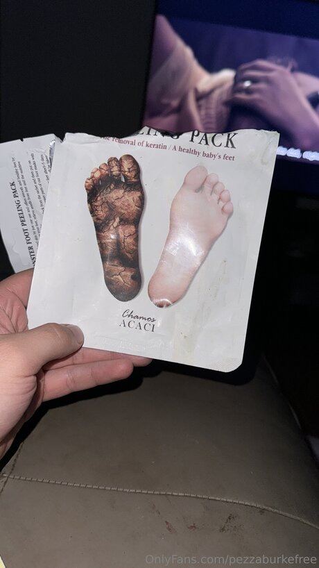 Pezzaburke66 art star picture