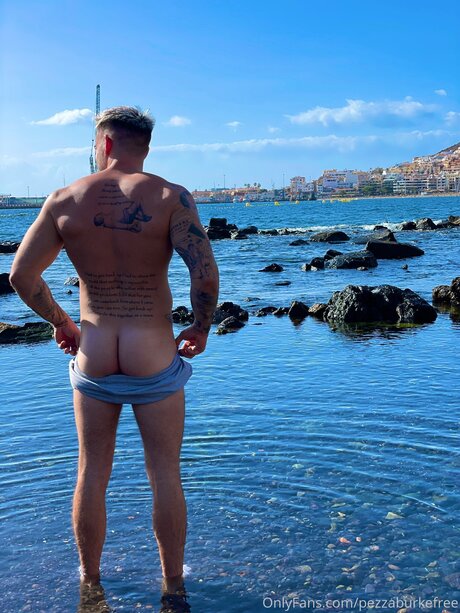 Pezzaburke66 model beautiful pic