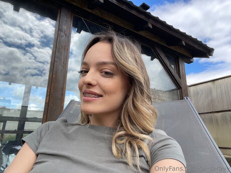 Lunarrayy nudes actress img
