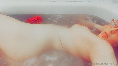 Summer Rain30 sex model photo