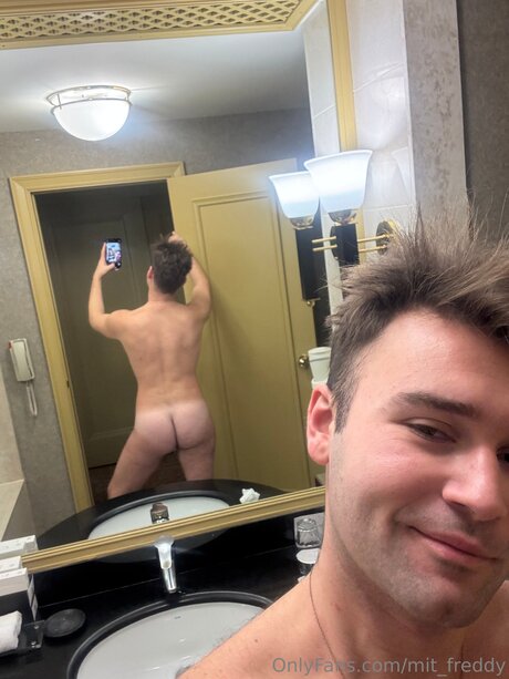 huge cock shemale onlyfans free naked photo