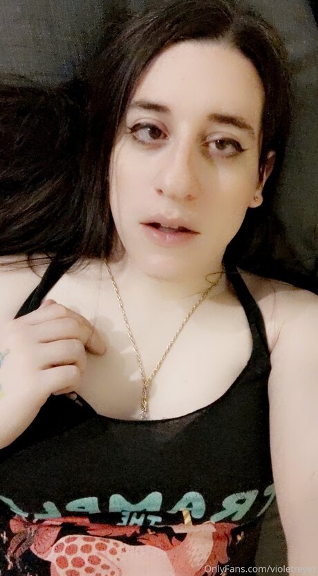 Violetreyez model porn image