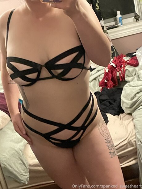 Spanked Sweetheart erotic model pictures