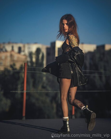 Miss Mills Vip pornstar hd pictures