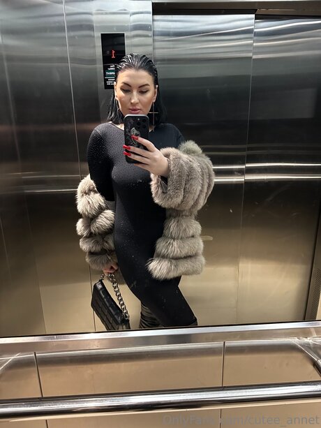 Cutee Annet pornographic model photos