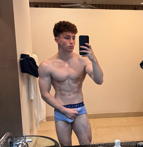 Halfnatyy pornstar art img