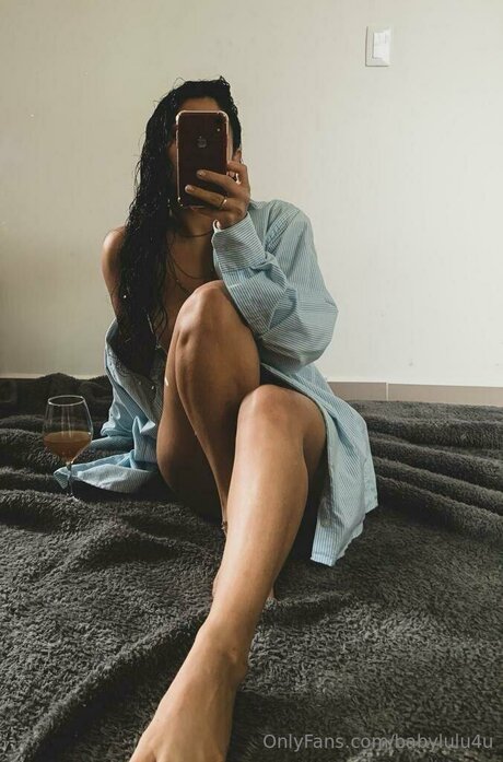Babylulu4u pornstar erotic pic