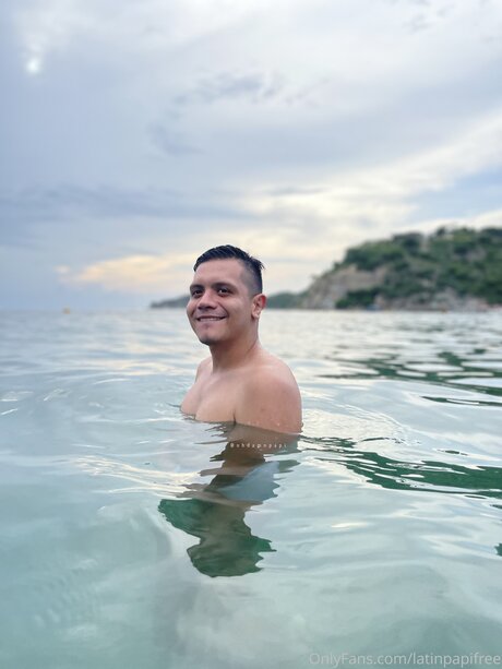 Latinpapifree star hd photos