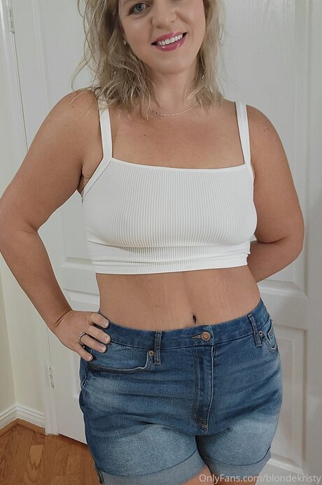 Blondekristy porn model images