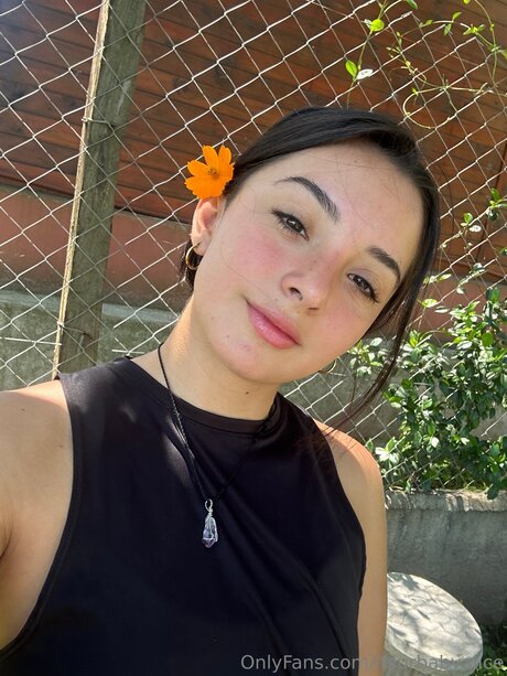 Itsurbabyalice porn actress photos