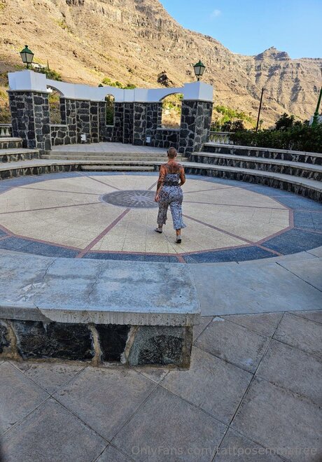 Tattoosemmafree nude actress gallery