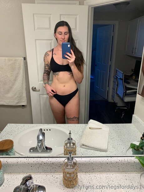 Legsfordays1 pornstar galleries