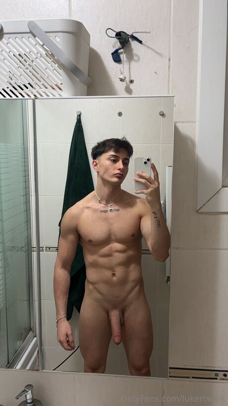 Lukertwink pornstar perfect image
