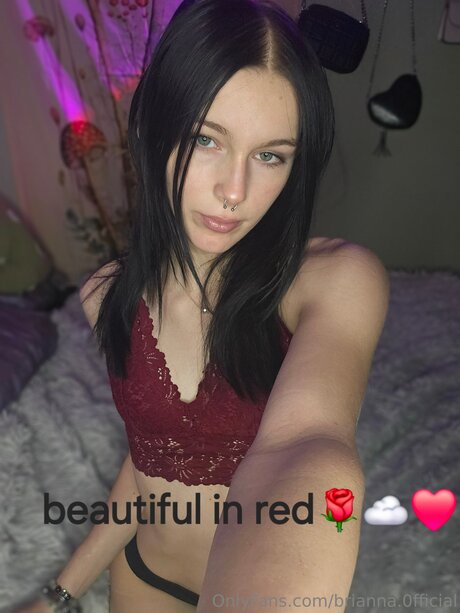Brianna 0fficial model xxx photo