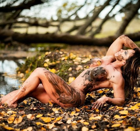 Yamila Toledo pretty model pic