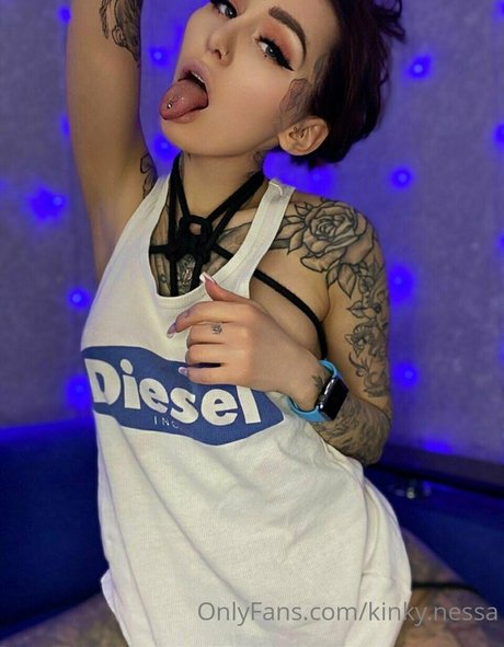 Kinky Nessa pornstar nudes gallery