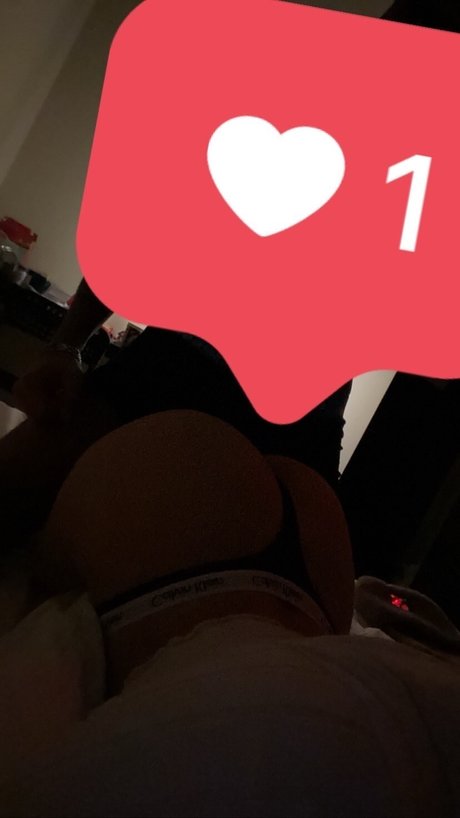 Lara Buttner pornographic model image
