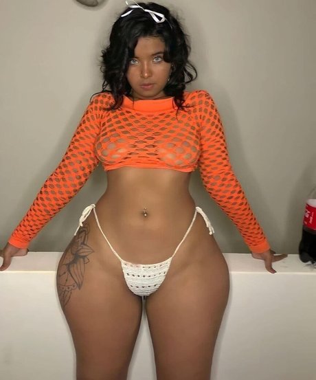 tiny ass onlyfans perfect images