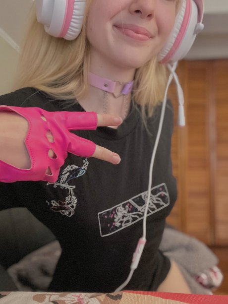 Gymbunbun nude star photos