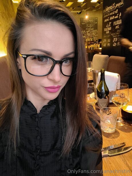 gloryhole wife onlyfans sex picture