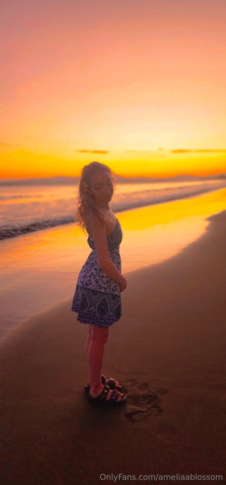 Ameliaablossom free star pic