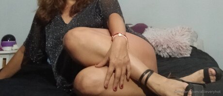 big tit latina teen onlyfans naked img