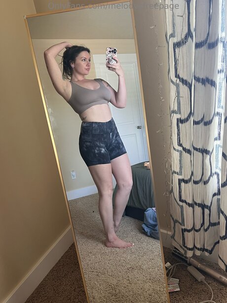 Melodysfreepage high quality actress pictures