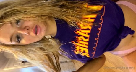 lilcaoimhe model hot archive