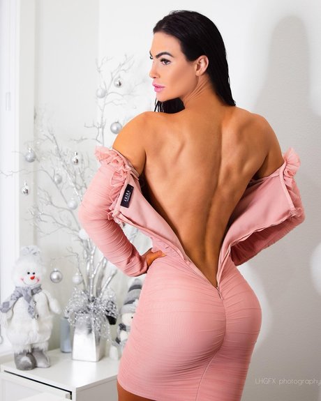 Katelyn Runck star adult pics