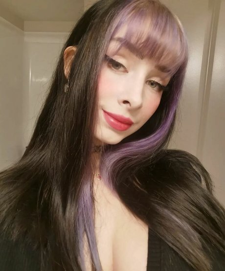 Mizzy Cyn star xxx pictures